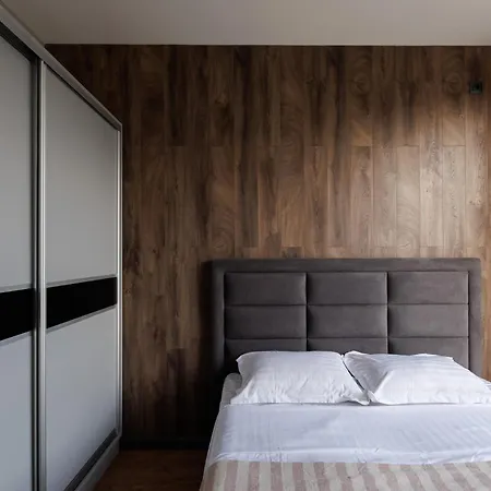 Quiet 1br Retreat 2min To Transit And Shops Апартаменты *