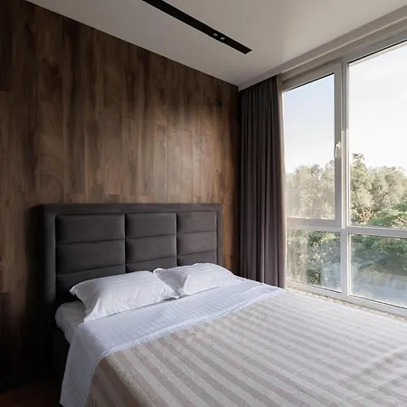 Апартаменты Quiet 1br Retreat 2min To Transit And Shops *